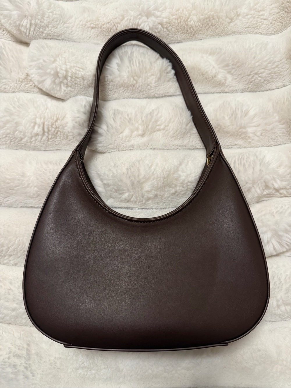 Classic Dark Brown Shoulder Bag - Sleek Croissant Style (brand new & never used)